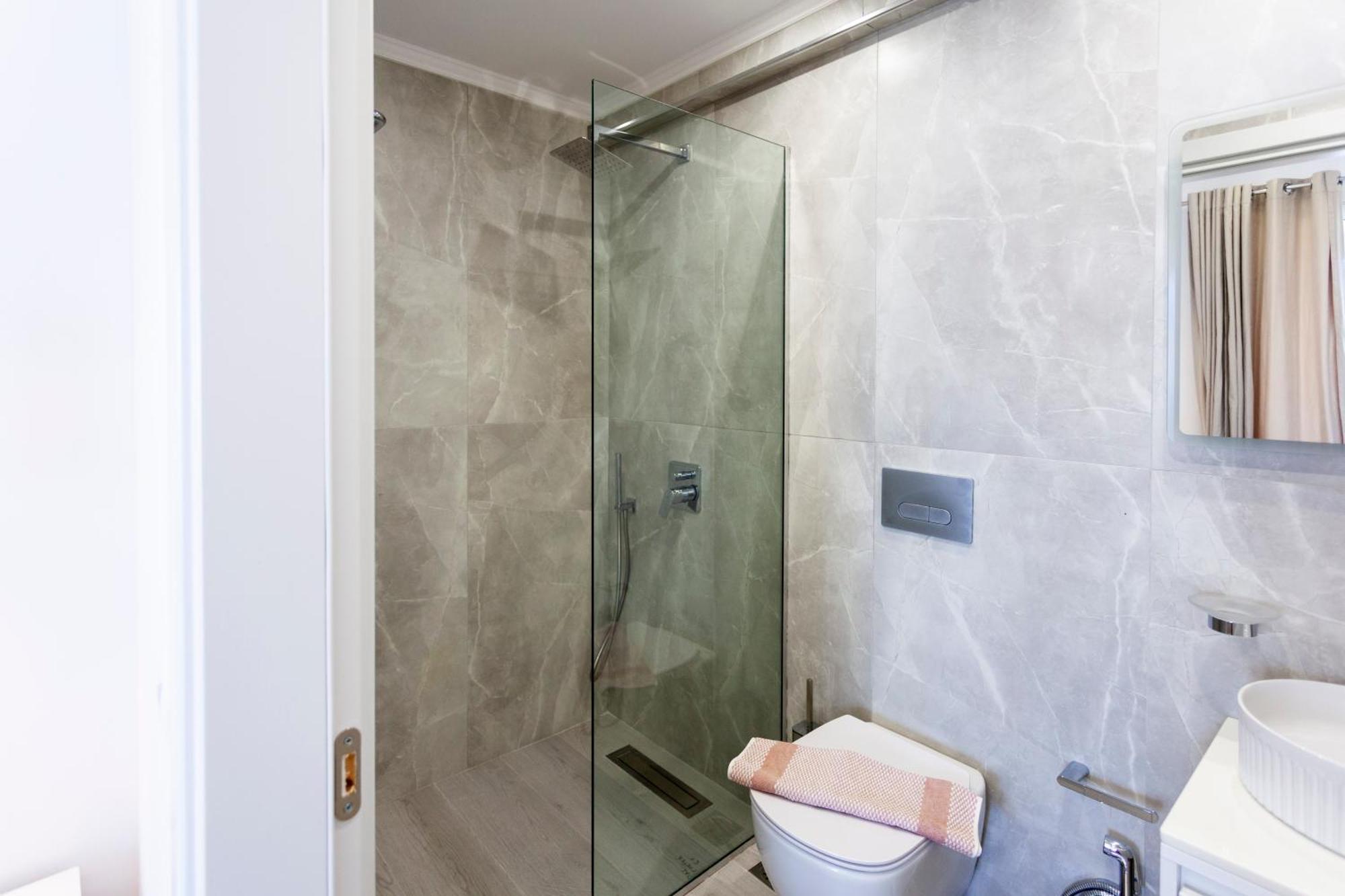 Ionio Rooms Himarë Extérieur photo