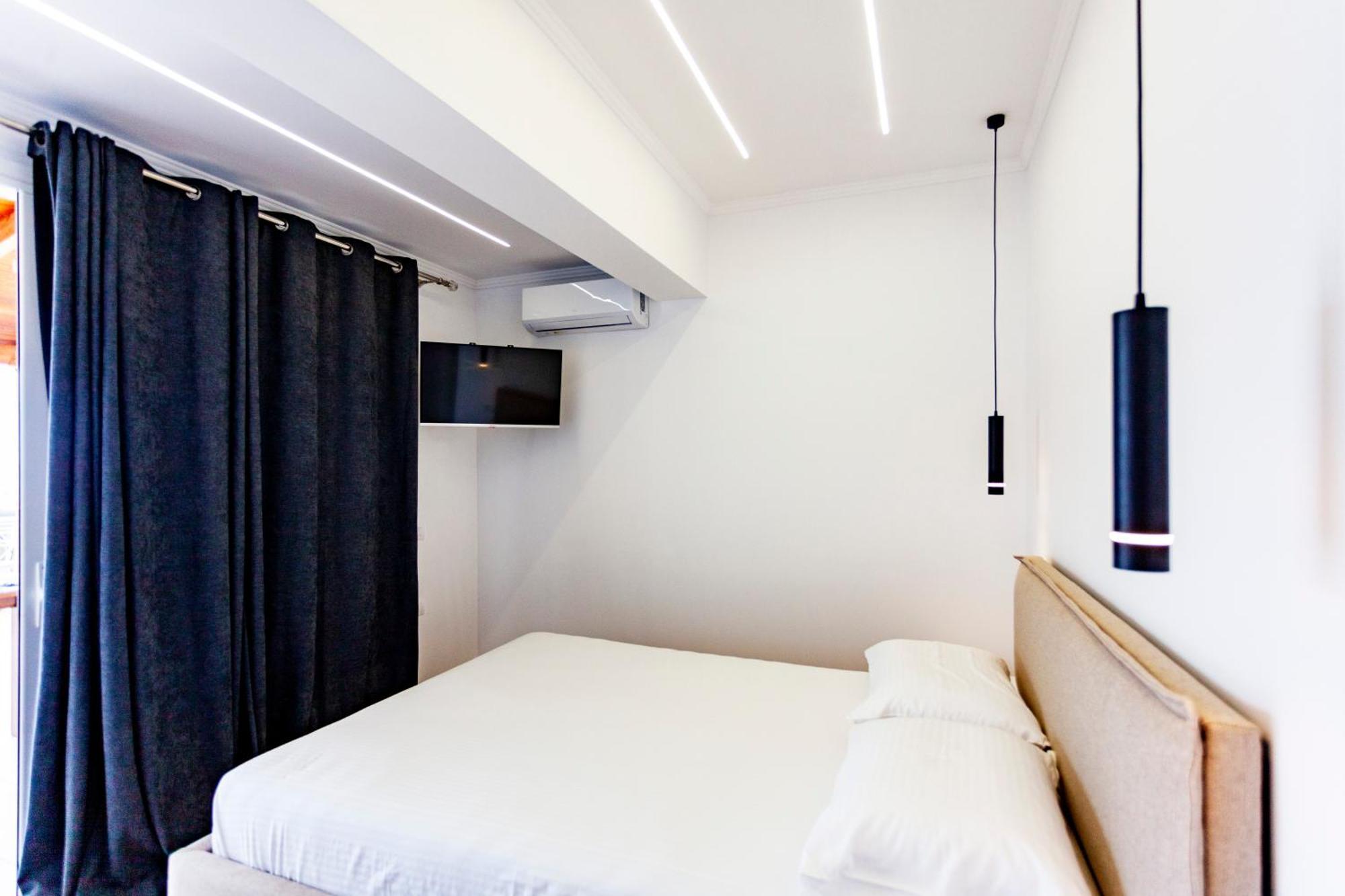 Ionio Rooms Himarë Extérieur photo