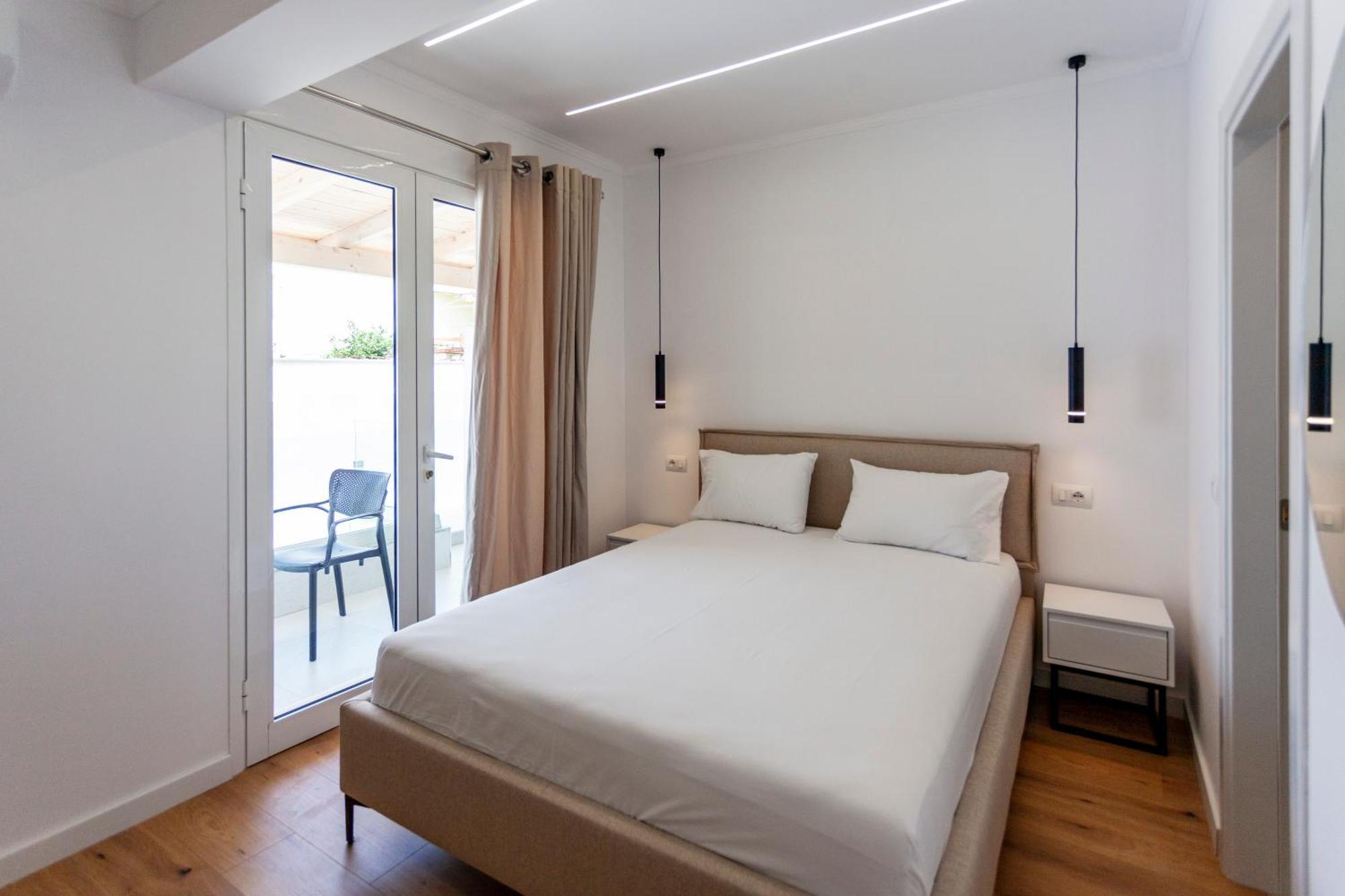Ionio Rooms Himarë Extérieur photo