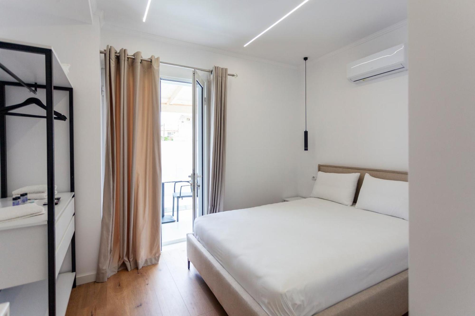 Ionio Rooms Himarë Extérieur photo