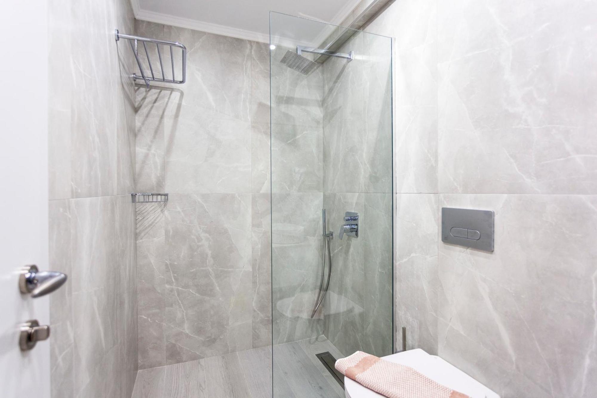 Ionio Rooms Himarë Extérieur photo